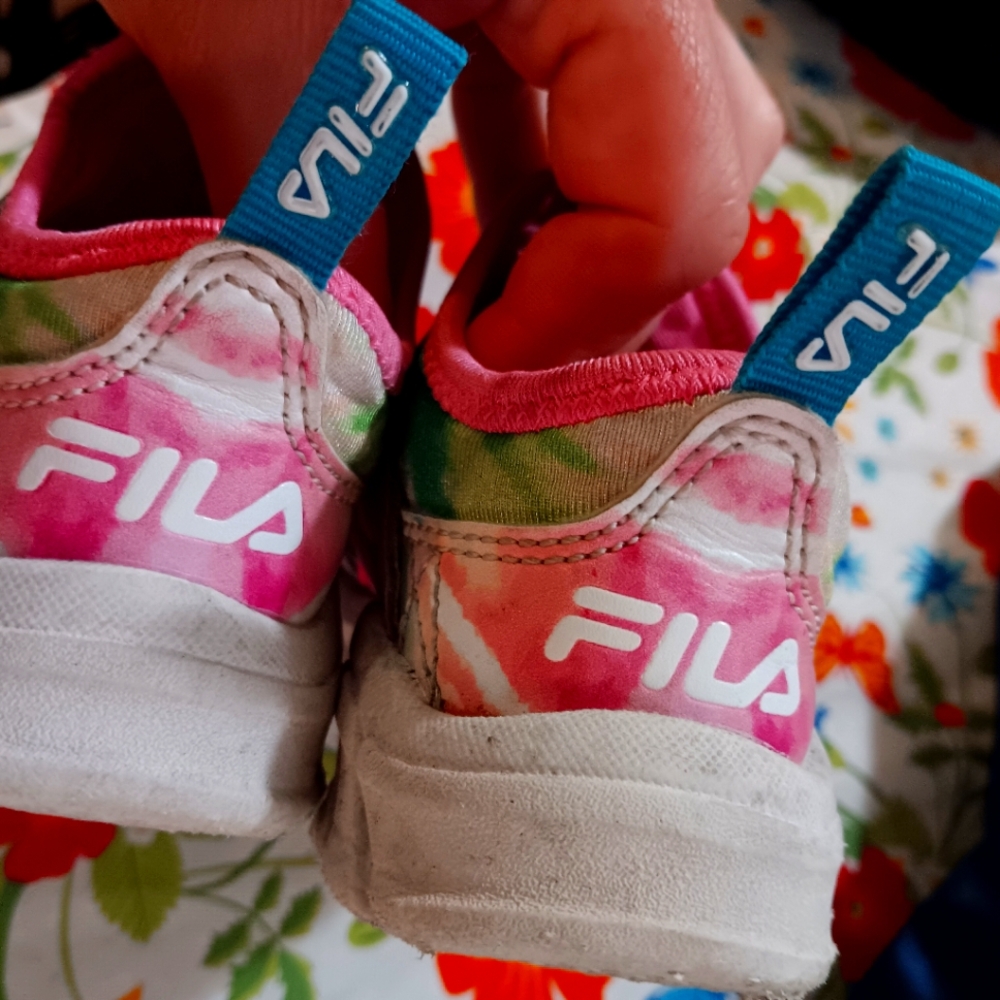 2 pairs toddler shoes size 6